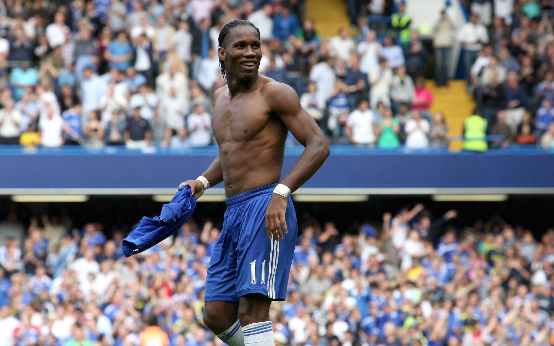 若日尼奥的致命一击，当F1年度争冠之夜在数学上提前落幕