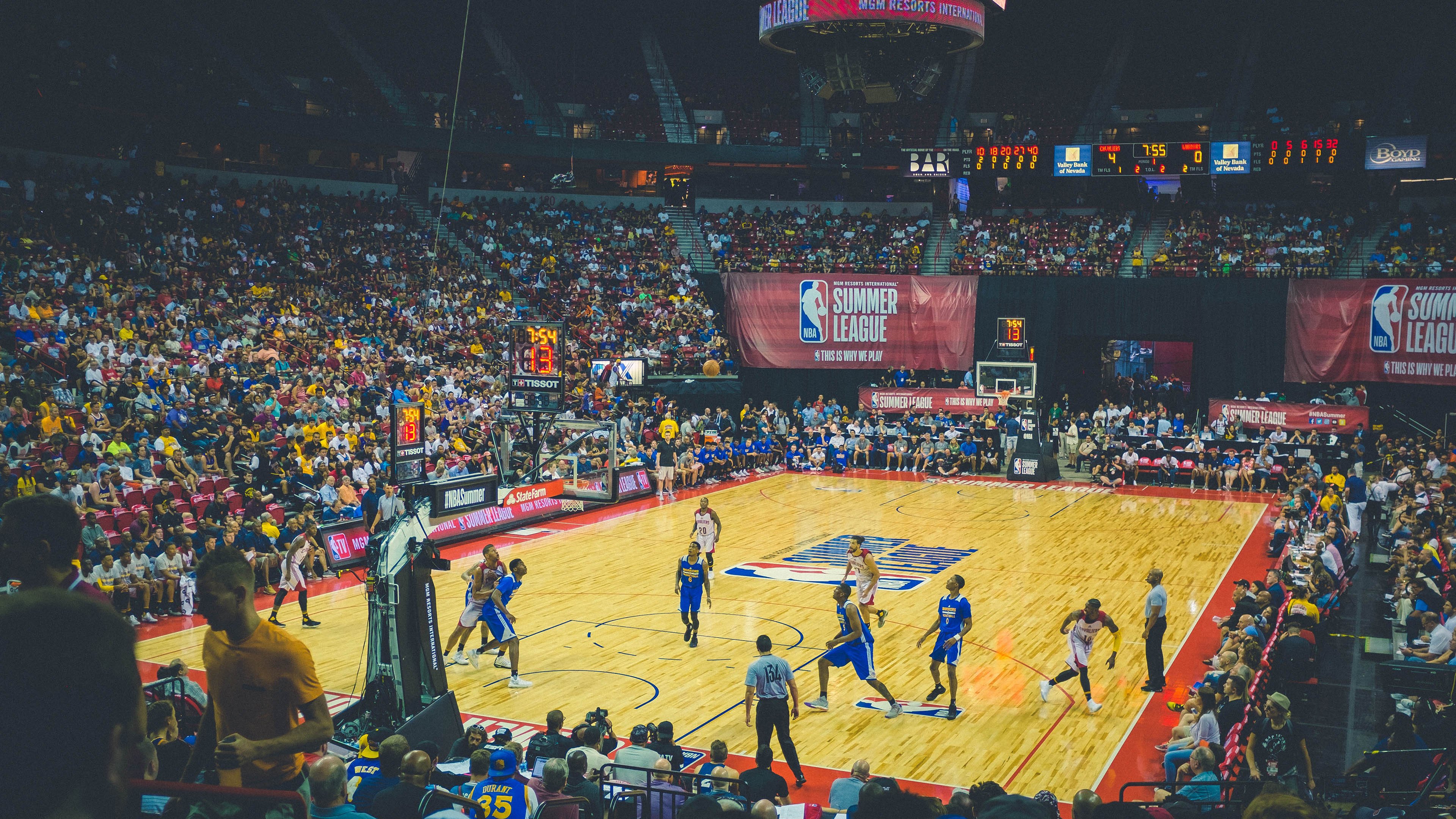 格列兹曼全程高能输出，莱比锡红牛战术压制美国队